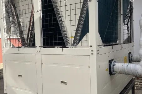 Промышленный объект с модульным тепловым насосом Mycond STANDARD MCU